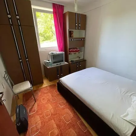 Vchkovi Katlanovo * Escópia